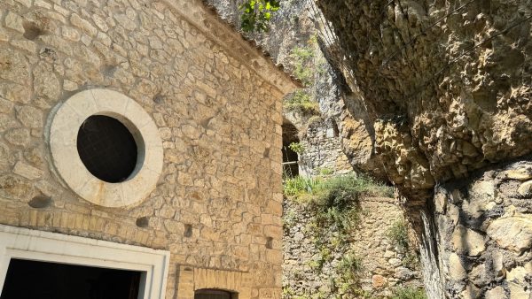 Sakra: A 7-Day Hidden Abruzzo Journey