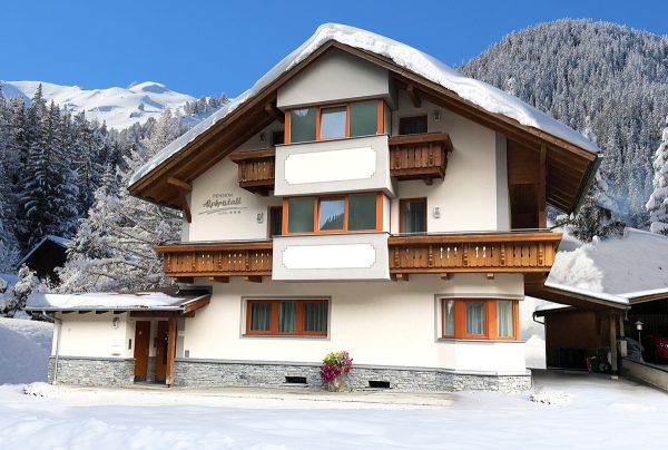 Skichalet Alpkristall, St Anton