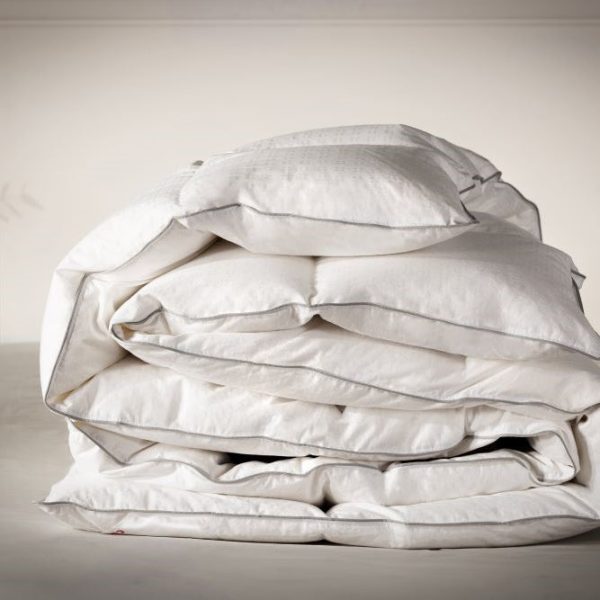 100% Hungarian Goose Down Duvet