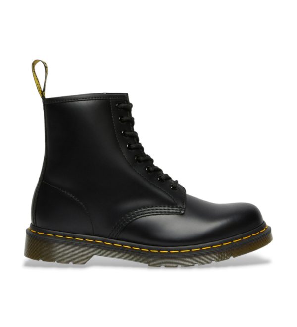 Dr Martens 1460 smooth leather boots black