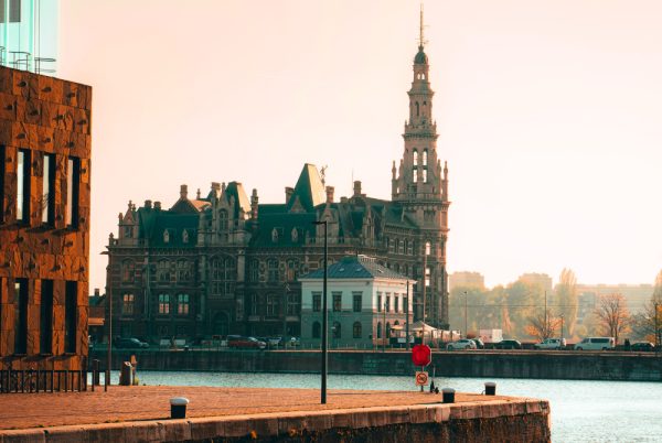 Antwerp - Brussels Zaventem Airport shuttle