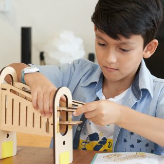 Explore Box subscription (ages 9-12)