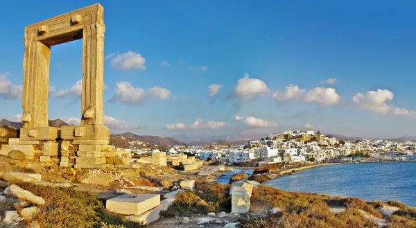 Naxos - Piraeus ferry tickets