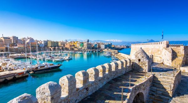 Santorini - Heraklion ferry tickets