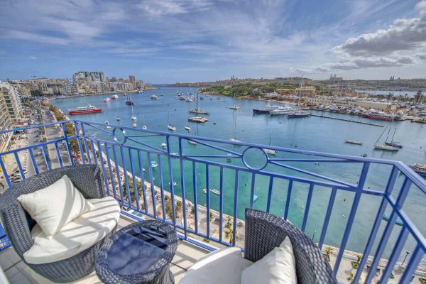 The Waterfront Hotel, Sliema