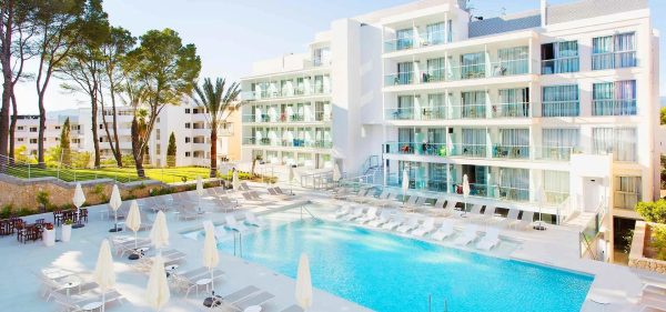 Reverence Life Hotel