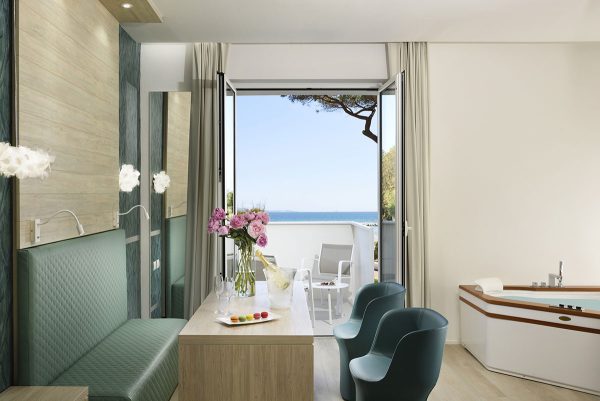 Junior Suite sea View with jacuzzi